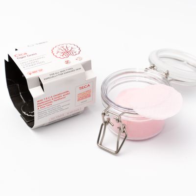 Chica Ritual Cica Cleansing Pads jar of 50